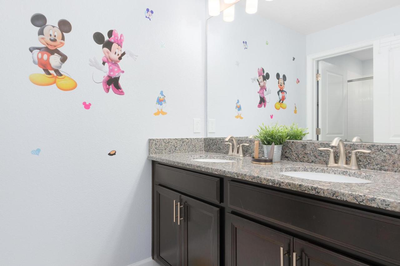 Storey Lake Home W Pool Near Disney Waterpar Kissimmee Ngoại thất bức ảnh
